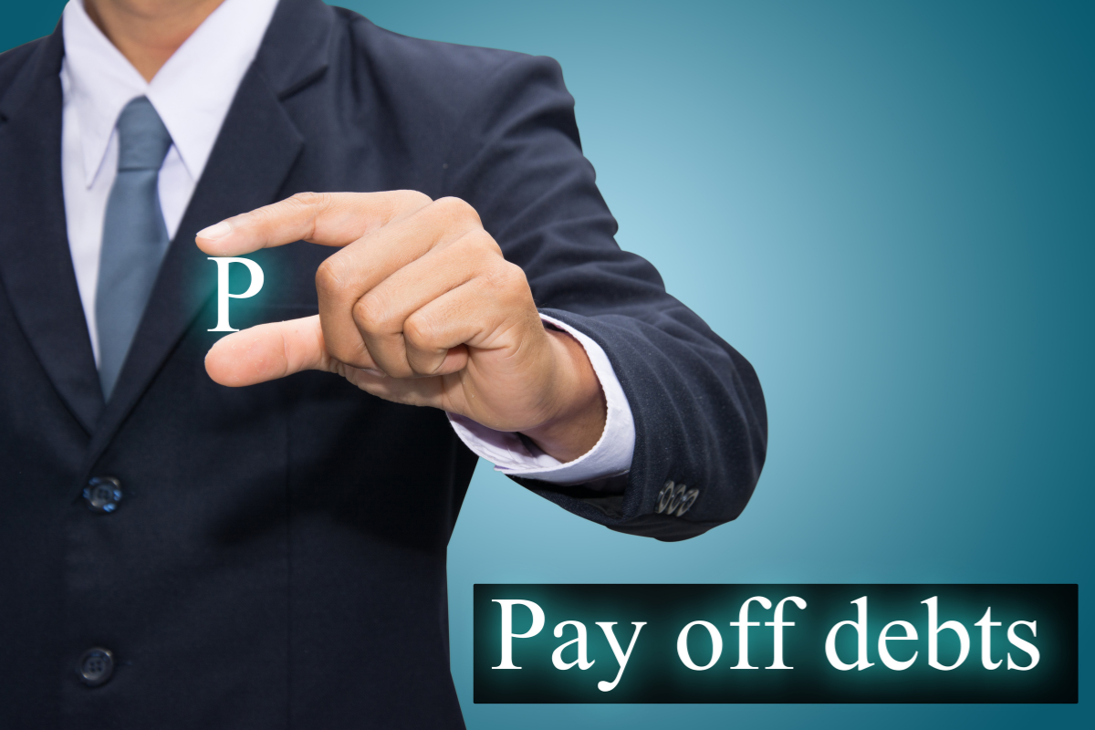 Paying off your Debts and Investing Smartly in Singapore