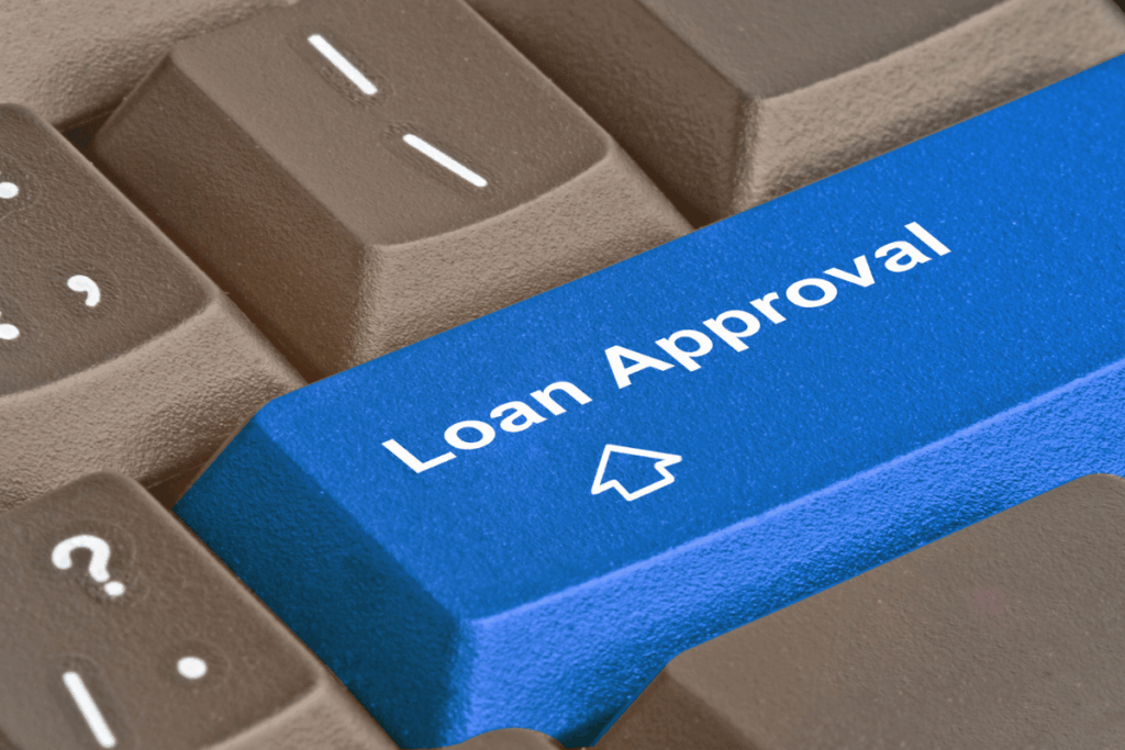 Why Licensed Money Lenders Approve Loans Faster Than Banks in Singapore